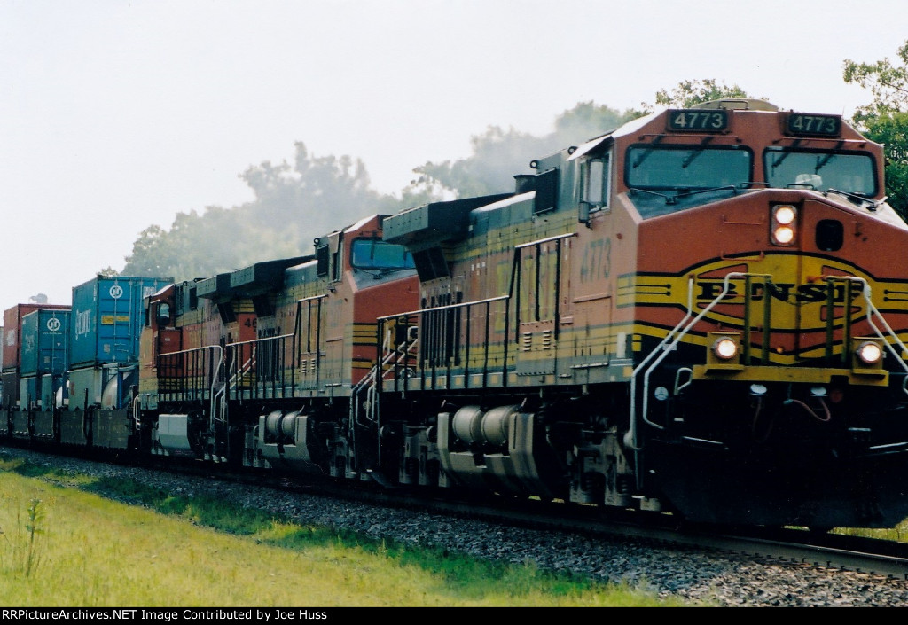 BNSF 4773 West